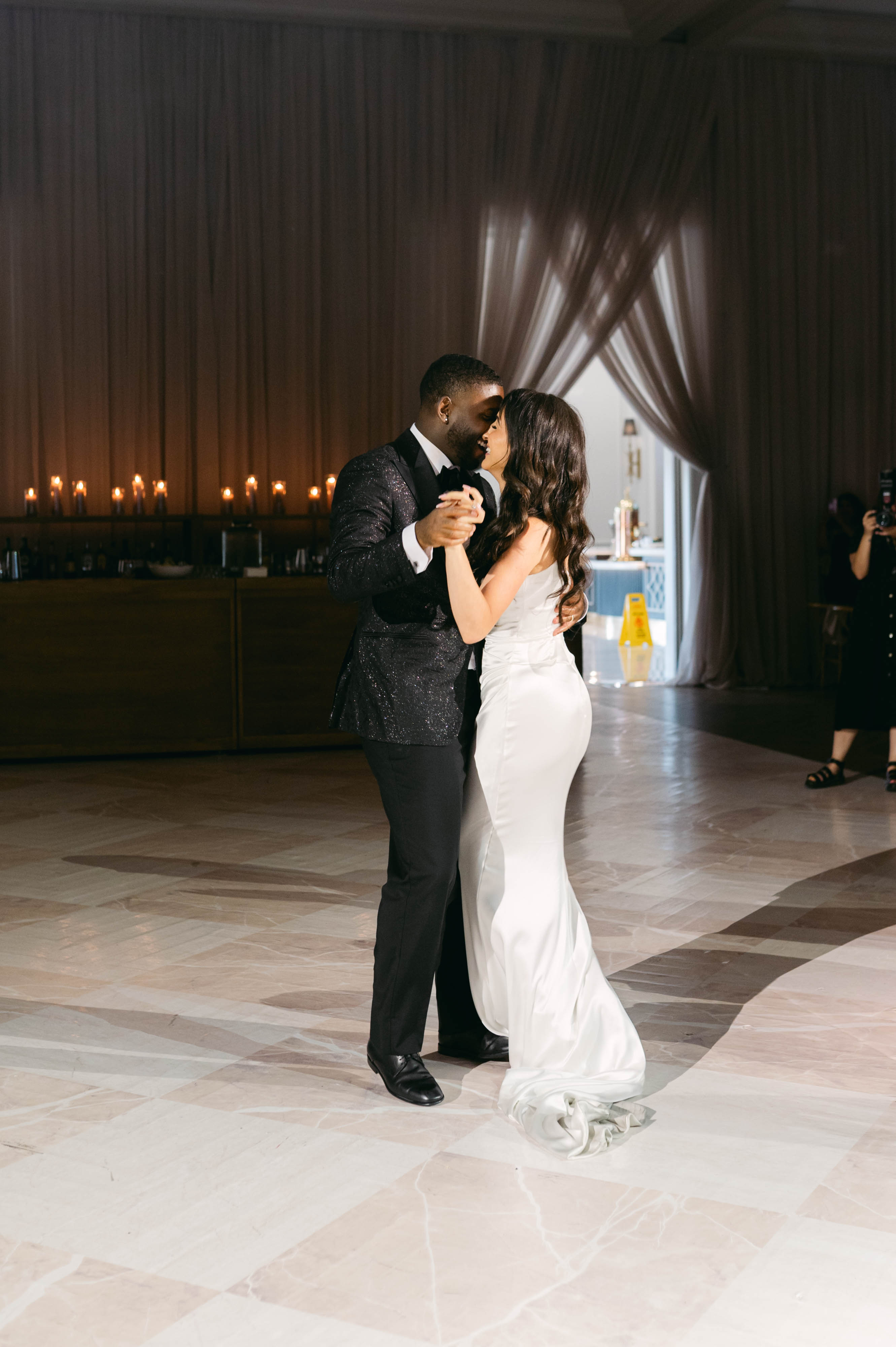 Paragon Designs wedding first dance